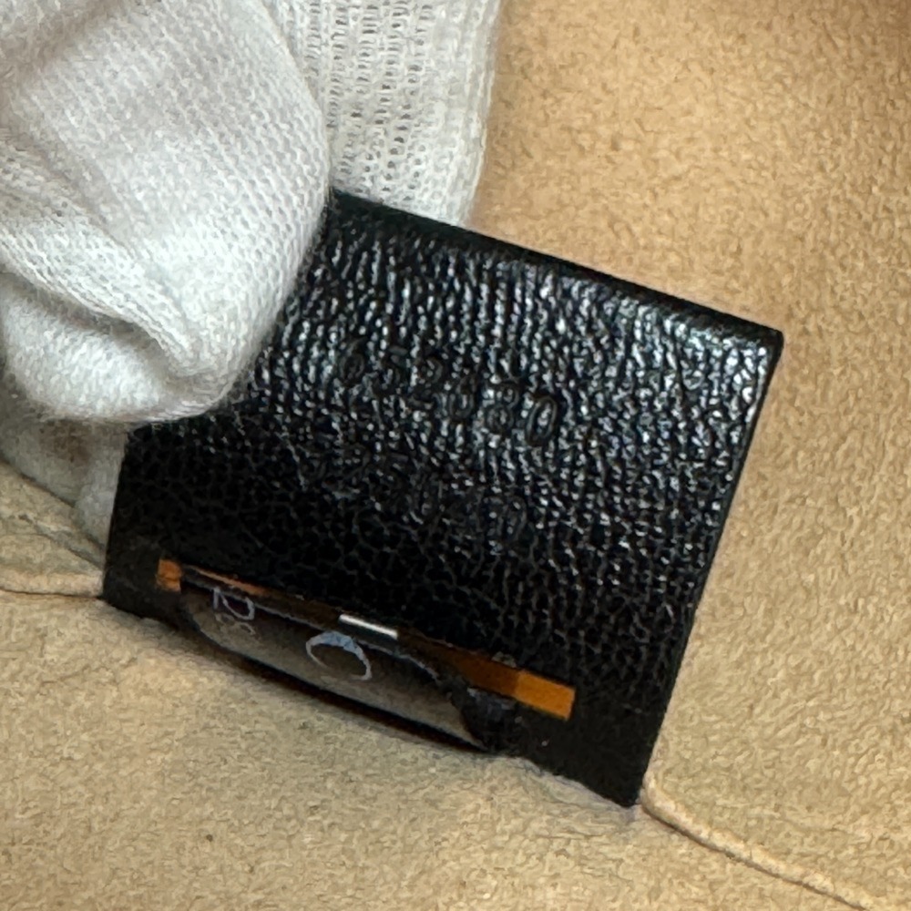 GUCCI Black GG Marmont Tote Bag - Picture 10 of 16